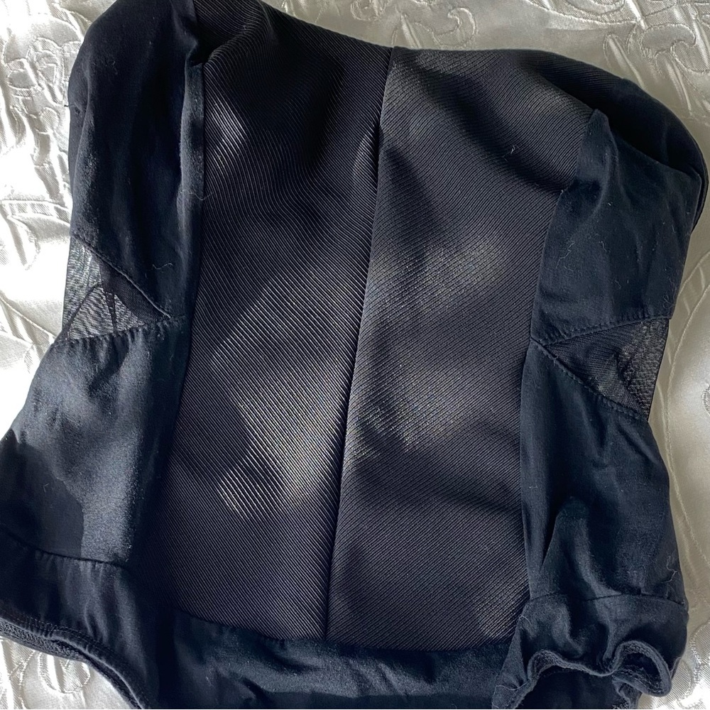 Bebe Authentic - image 6